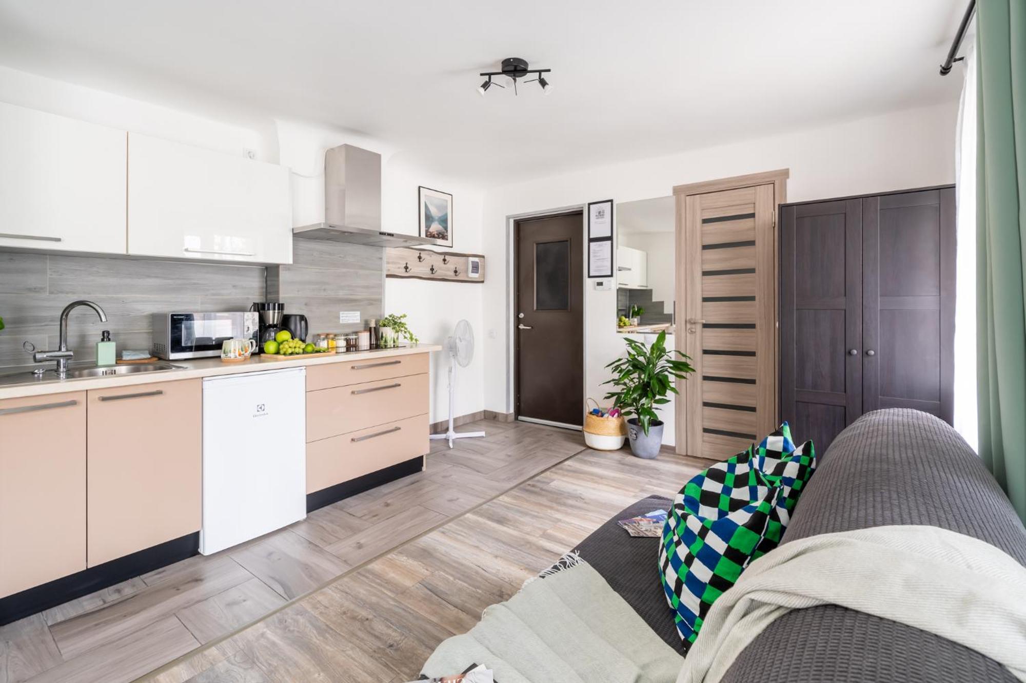 Green Garden & Private Parking Apartments With Playground Riga Eksteriør billede