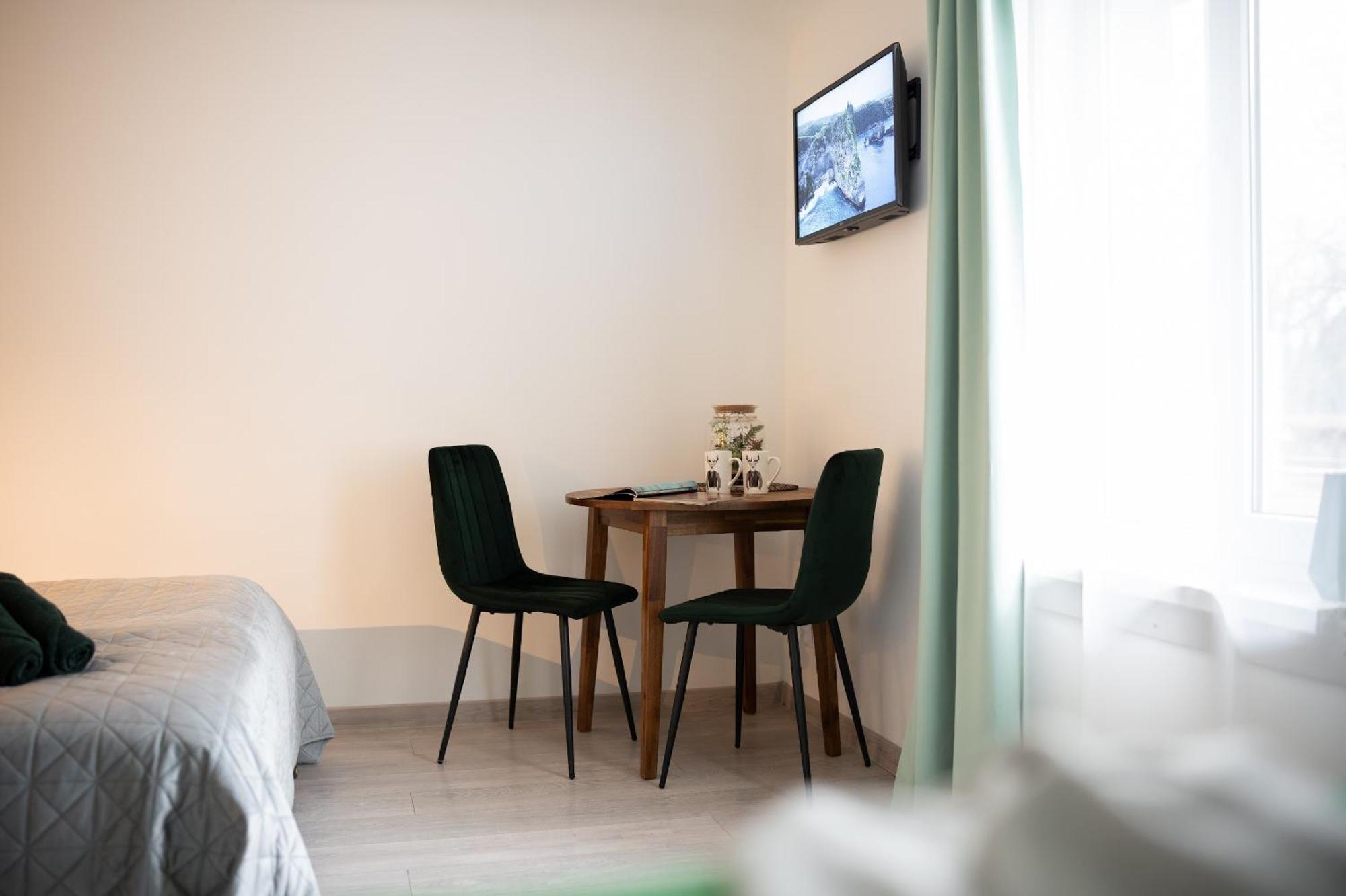 Green Garden & Private Parking Apartments With Playground Riga Eksteriør billede